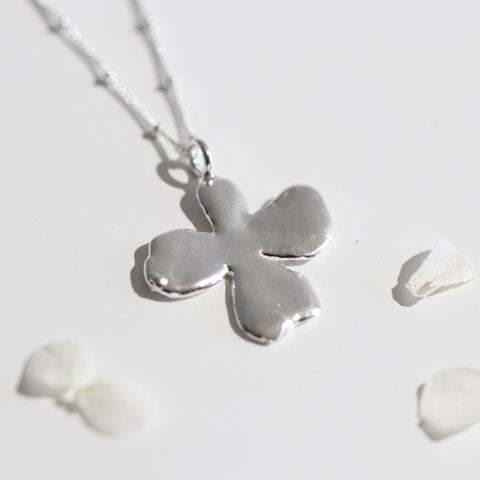 Grande Four Leaf Clover Necklace