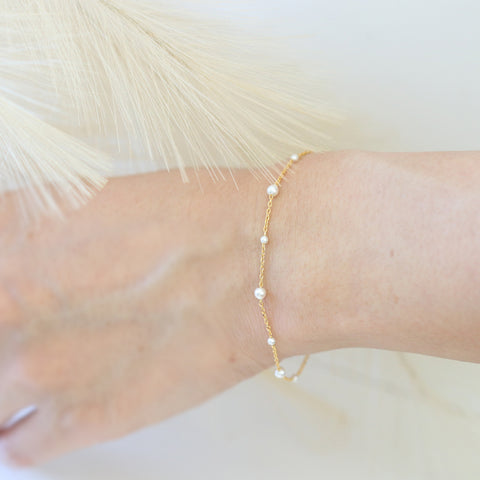 Pearl & Chain Bracelet