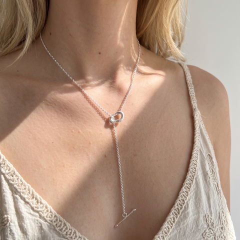 Wave O Bar Necklace - Long