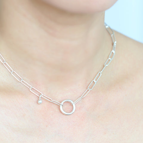 O Link Chain Short Necklace