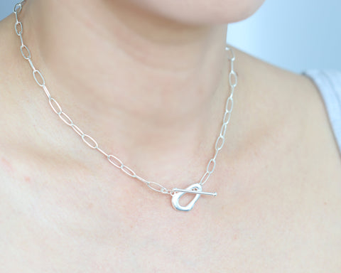 Wave O Bar Short Naecklace