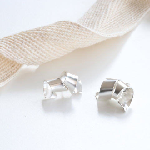 Softie Ribbon Earrings - M