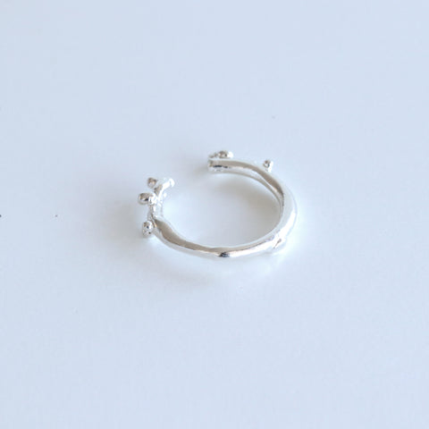Organic Dots Open Ring