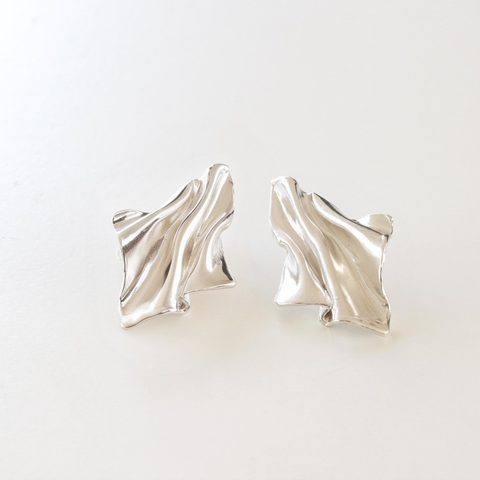 Gold Bold Wave Sculpture Earrings