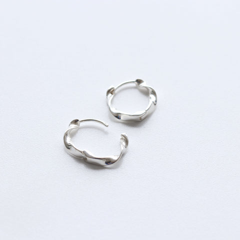 Wavy Hoop Earrings