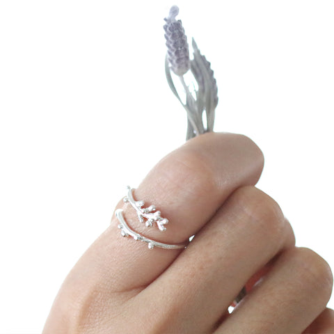 Adjustable Leaf  Ring