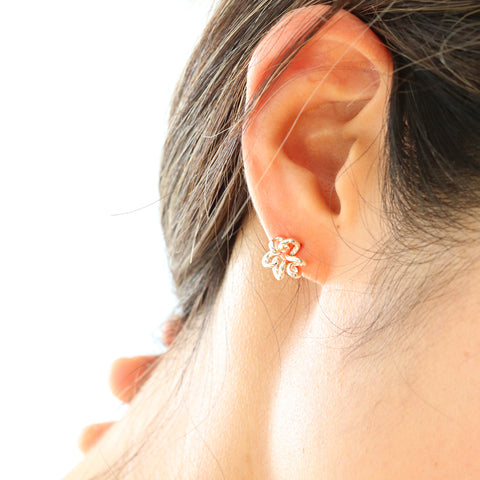 Dainty Flower String Stud Earrings