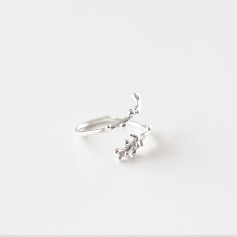 Adjustable Leaf  Ring