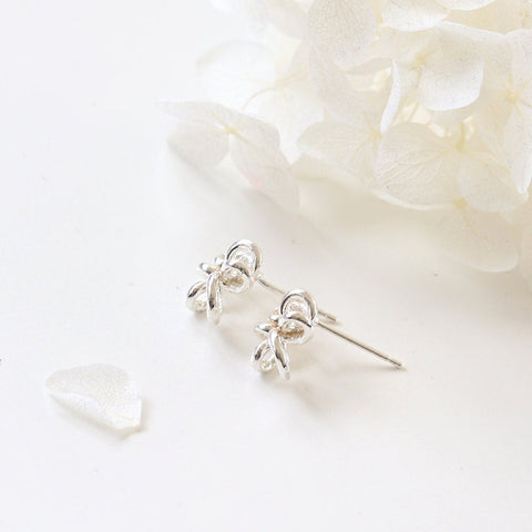 Dainty Flower String Stud Earrings